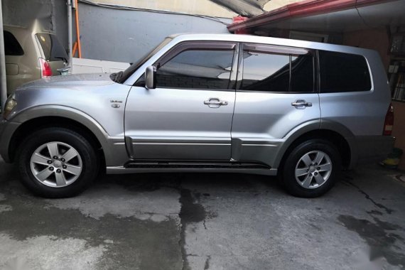 Selling 2nd Hand Mitsubishi Pajero 2004 in Las Piñas