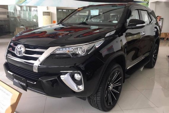 Sell 2019 Toyota Fortuner Automatic Diesel at 10000 km in Manila