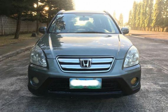 Selling 2nd Hand Honda Cr-V 2005 Automatic Gasoline at 118000 km in Silang