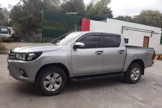 Sell 2nd Hand 2017 Toyota Hilux at 80000 km in Alaminos