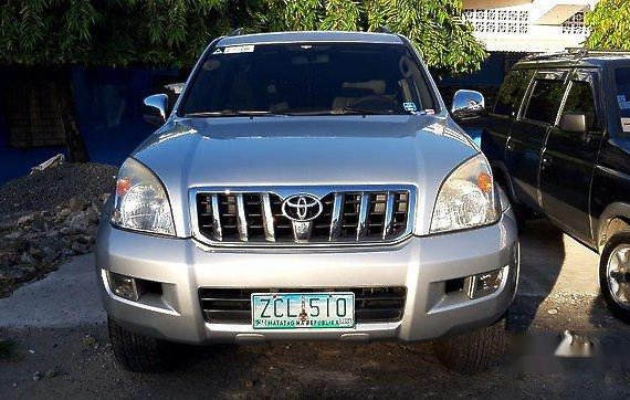 Selling Silver Toyota Land Cruiser 2006 for sale