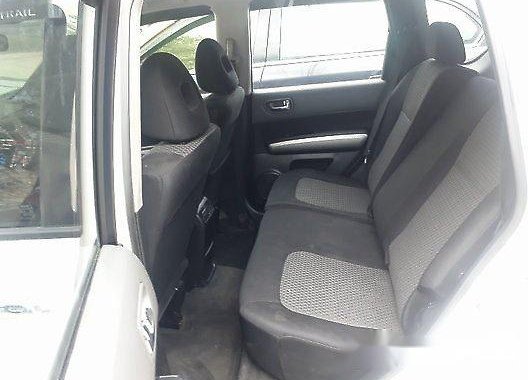 Selling White Nissan X-Trail 2011 Automatic Gasoline at 64966 km