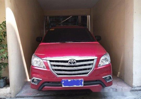 Selling Red Toyota Innova 2015 in Manila