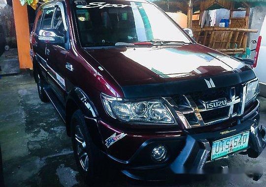 Selling Red Isuzu Crosswind 2013 Manual Diesel for sale