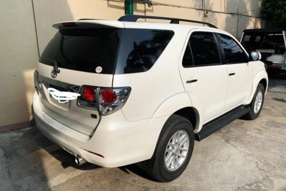 Pearl White Toyota Fortuner Automatic Gasoline for sale in Manila