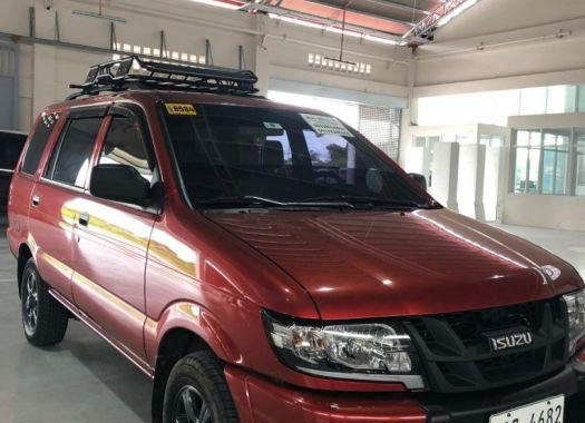 2nd Hand Isuzu Crosswind 2017 Manual Diesel for sale in Biñan