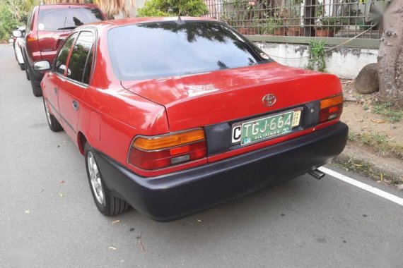 Red Toyota Corolla 1993 for sale in Manual