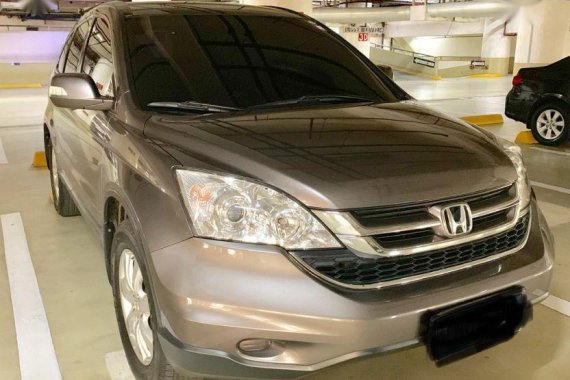 Selling 2011 Honda Cr-V for sale in Taguig