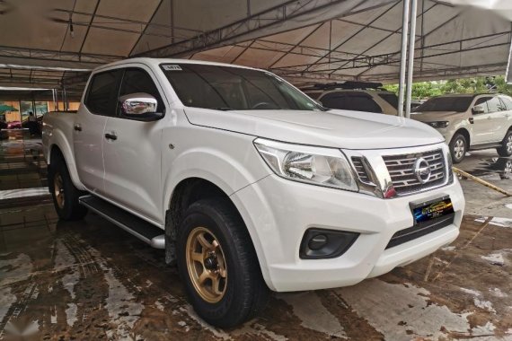 Sell 2nd Hand 2016 Nissan Navara at 35899 km in Makati