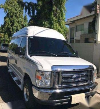Sell 2nd Hand Ford E-150 Van in Silang