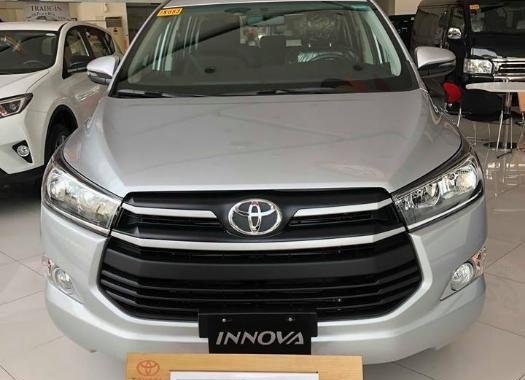 Selling Toyota Innova 2019 Manual Gasoline in Manila