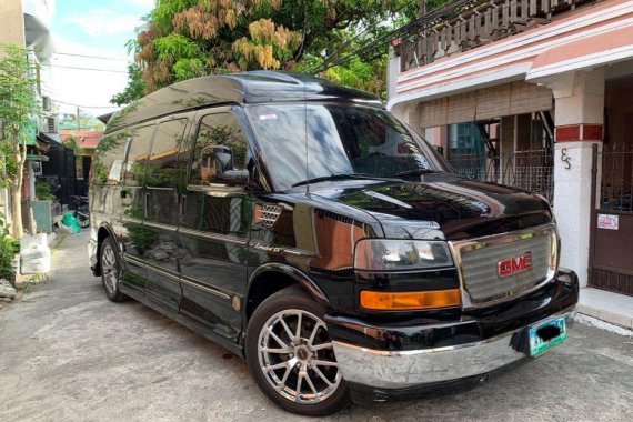 Selling Gmc Savana 2012 Automatic Gasoline in Las Piñas