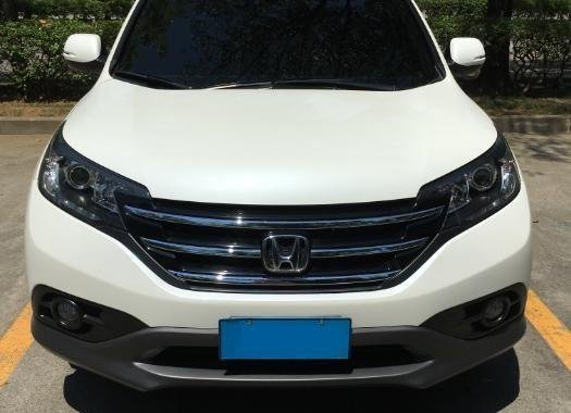 Selling Honda Cr-V 2014 at 14200 km in Mandaluyong