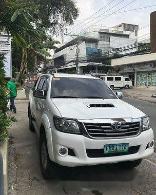 Selling White Toyota Hilux 2013 Automatic Diesel at 55000 km in Cebu City