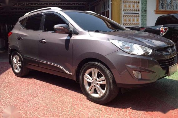 Selling Hyundai Tucson 2012 Automatic Diesel in Manila