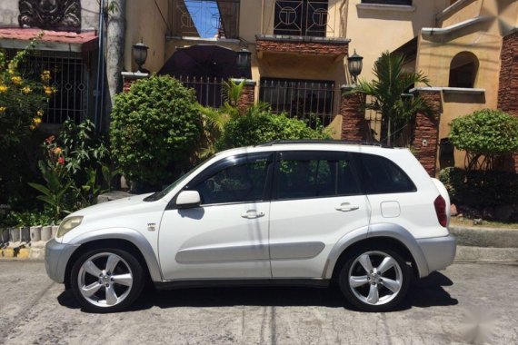 Selling Toyota Rav4 2004 Automatic Gasoline in Muntinlupa