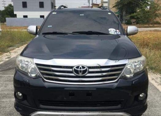 Selling Toyota Fortuner 2012 Automatic Diesel in Imus