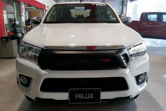 Selling Toyota Hilux 2019 in Manila