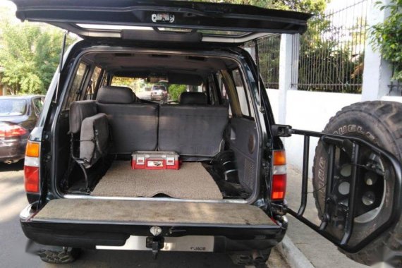 Selling 2nd Hand Toyota Land Cruiser 1994 in Las Piñas