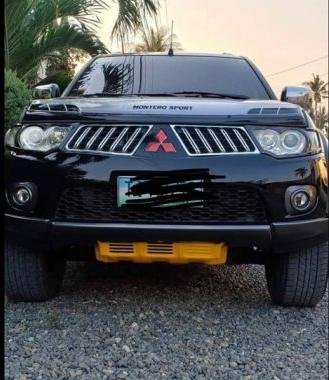 Selling 2012 Mitsubishi Montero for sale in San Manuel