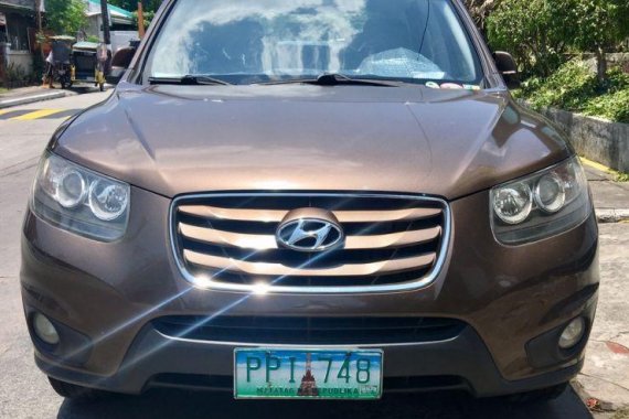 2nd Hand Hyundai Santa Fe 2010 Automatic Diesel for sale in Parañaque