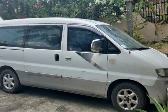 Selling Hyundai Starex 1999 Van Automatic Diesel in Tagbilaran