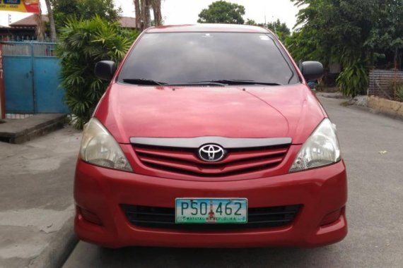 Selling 2nd Hand Toyota Innova 2011 Manual Diesel for sale in Bamban