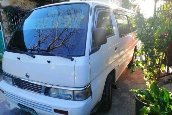 Selling Nissan Urvan 2010 Manual Diesel in Calamba