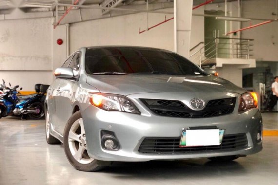 Selling Toyota Altis 2012 Automatic Gasoline for sale in Makati