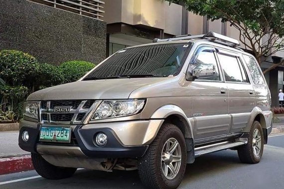 Sell 2nd Hand 2013 Isuzu Crosswind Manual Diesel at 46000 km in Cavinti