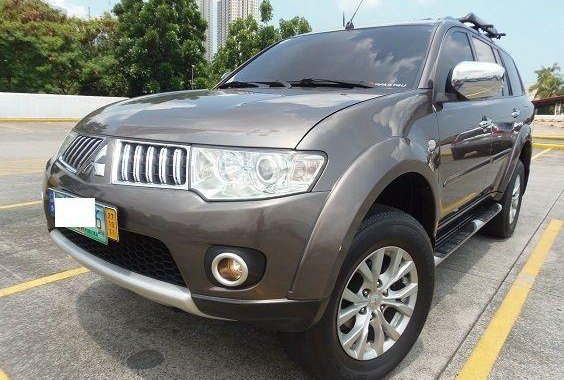 Selling Mitsubishi Montero 2011 Automatic Diesel in Quezon City