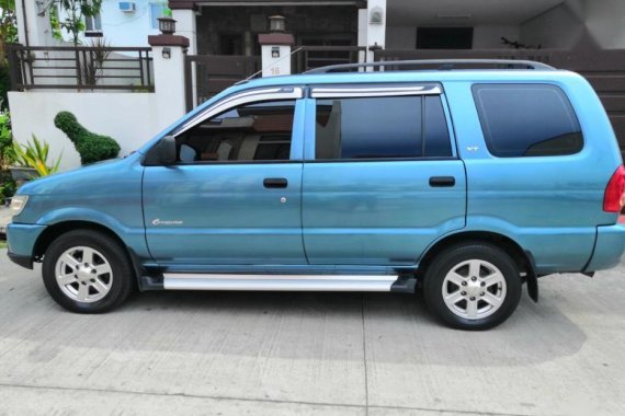 Selling 2nd Hand Isuzu Crosswind 2009 Manual Diesel at 90000 km in Pasig