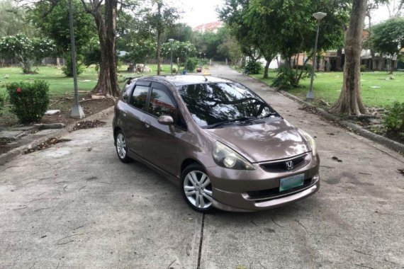 Selling 2nd Hand Honda Jazz 2008 Automatic Gasoline for sale in Santa Maria