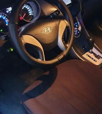Selling 2nd Hand Hyundai Elantra 2012 for sale in Bacoor