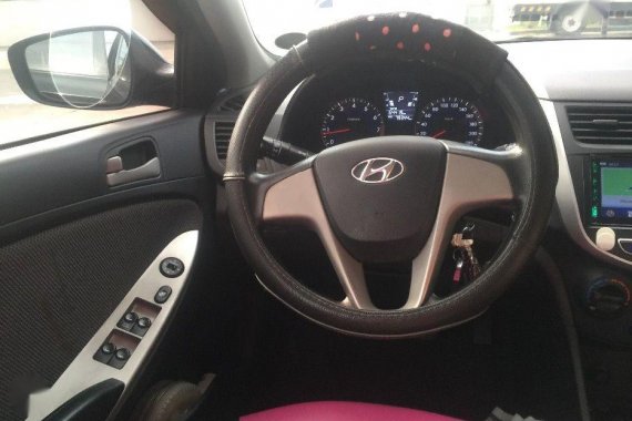 Selling 2nd Hand Hyundai Accent 2014 at 78000 km in Santa Rosa