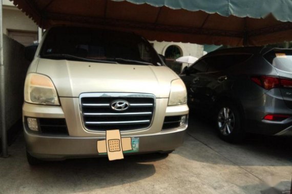 Selling 2007 Hyundai Starex for sale in Makati