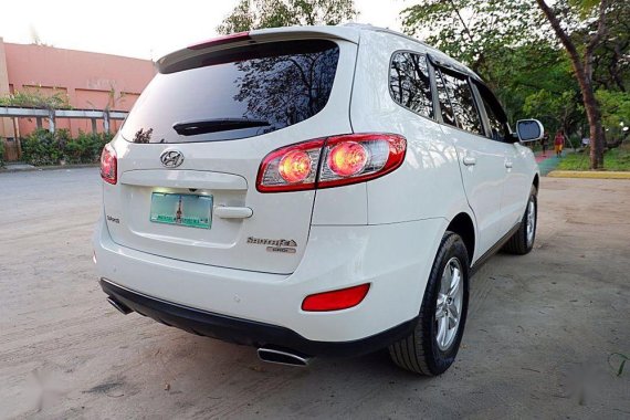 Selling 2011 Hyundai Santa Fe SUV for sale in Quezon City