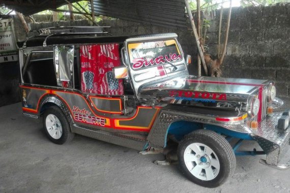 Selling Toyota Owner-Type-Jeep Manual Gasoline in Bacoor