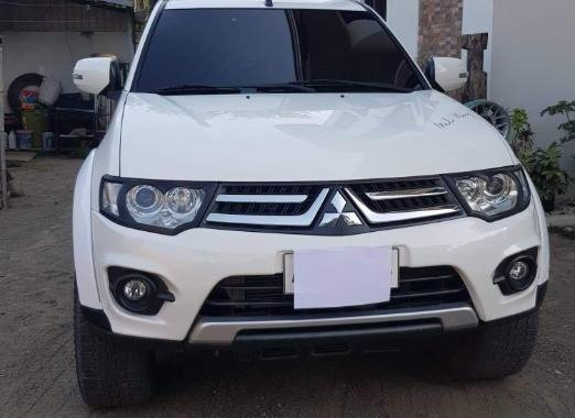 Sell 2nd Hand 2014 Mitsubishi Montero Sport Automatic Diesel at 50000 km in San Antonio