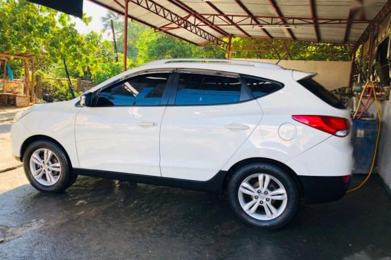 Hyundai Tucson 2011 Manual Gasoline for sale in Mandaue