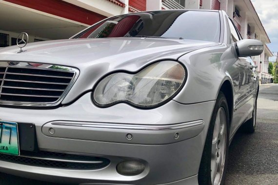 2nd Hand Mercedes-Benz C220 2002 at 51000 km for sale in Pasig