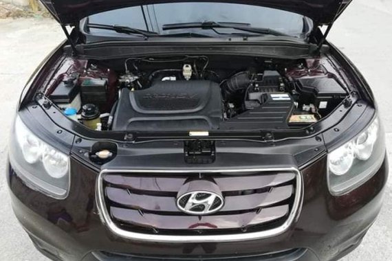 2nd Hand Hyundai Santa Fe 2011 73000 km for sale in Adams