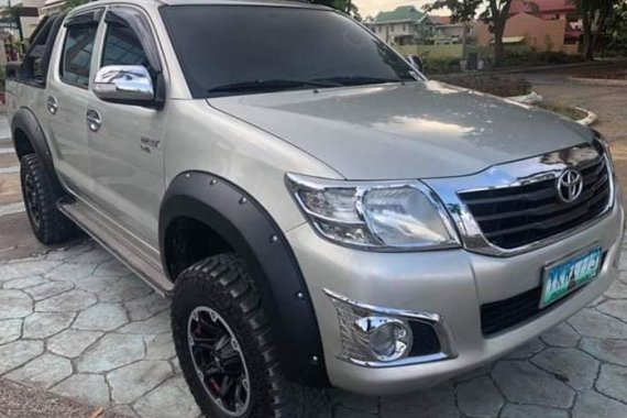 Selling Used Toyota Hilux 2012 Manual Diesel in Cabugao