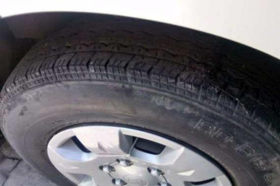 Selling 2nd Hand Toyota Hiace in San Juan