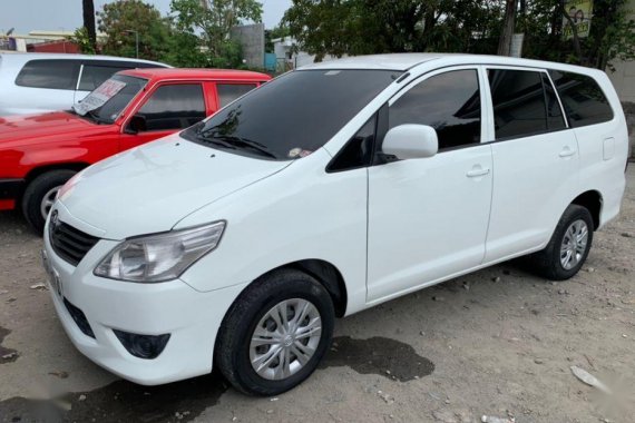 2nd Hand Toyota Innova 2014 Manual Diesel for sale in Parañaque