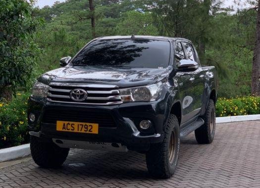 Sell Black 2016 Toyota Hilux in Quezon City