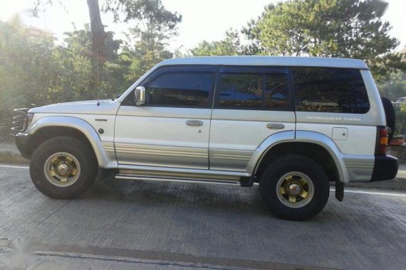 Selling Mitsubishi Pajero Automatic Diesel in La Trinidad