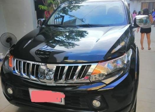 Selling Mitsubishi Strada 2015 Manual Diesel in Consolacion
