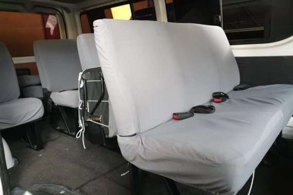 Selling 2nd Hand Toyota Hiace 2012 Manual Diesel at 85000 km in Quezon City