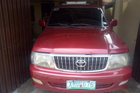 Selling 2nd Hand Toyota Revo 2004 in Malolos